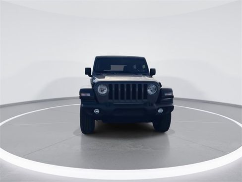 Used 2020 Jeep Wrangler Unlimited Sport S image 3
