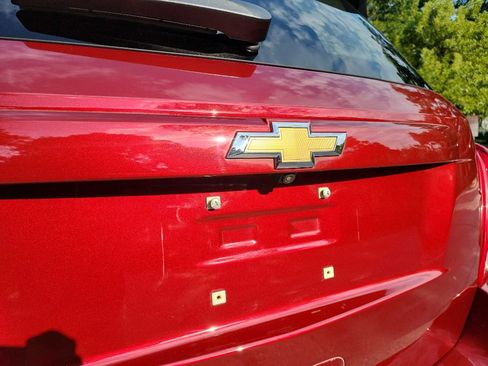 Used 2022 Chevrolet Trax LT w/ Driver Confidence Package image 8