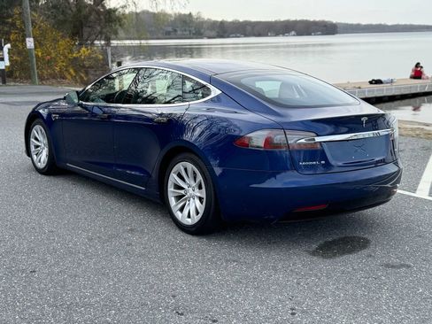 Used 2016 Tesla Model S 90D image 4