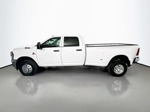 New 2026 RAM 3500 Tradesman w/ Chrome Appearance Group AWD/4WD image 4