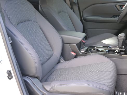 New 2026 Subaru Forester Premium AWD/4WD image 35