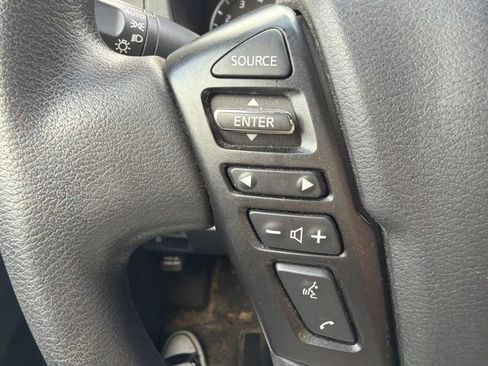 Used 2022 Nissan Frontier S w/ Technology Package RWD image 28