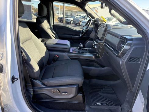 Used 2021 Ford F150 XLT w/ Equipment Group 302A High image 18