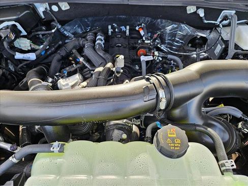 New 2025 Ford Expedition Tremor image 17