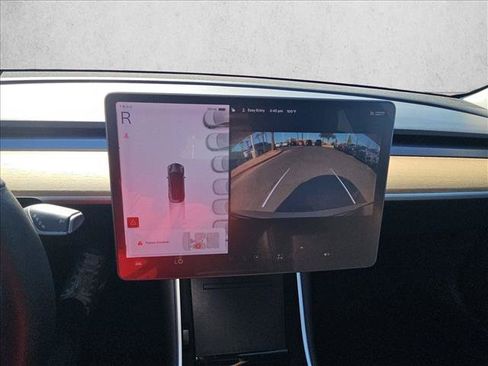 Used 2020 Tesla Model 3 Long Range AWD/4WD image 13