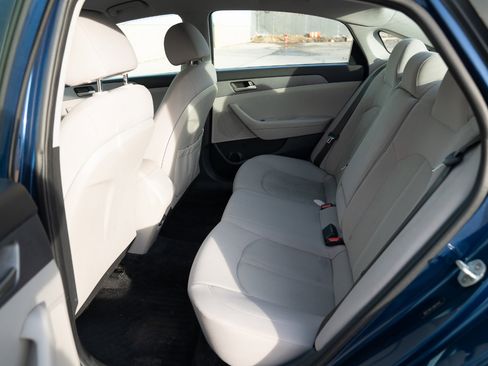 Used 2018 Hyundai Sonata SE image 23