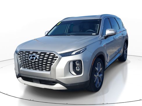 Used 2021 Hyundai Palisade SEL w/ Premium Package image 3