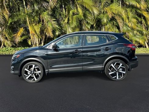 Used 2020 Nissan Rogue Sport SL w/ Premium Package image 8
