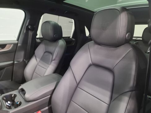 New 2026 Porsche Cayenne image 10