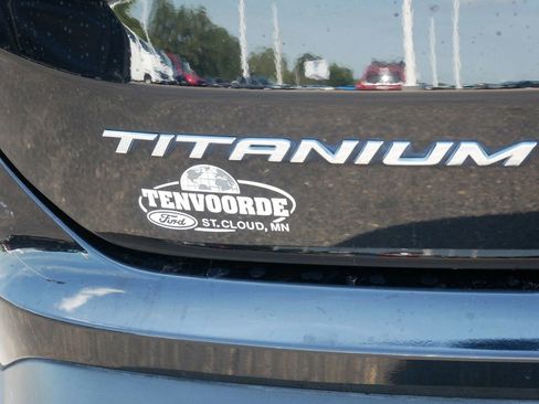Certified 2024 Ford Edge Titanium image 20