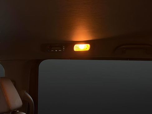 Used 2023 Honda Odyssey Sport image 25