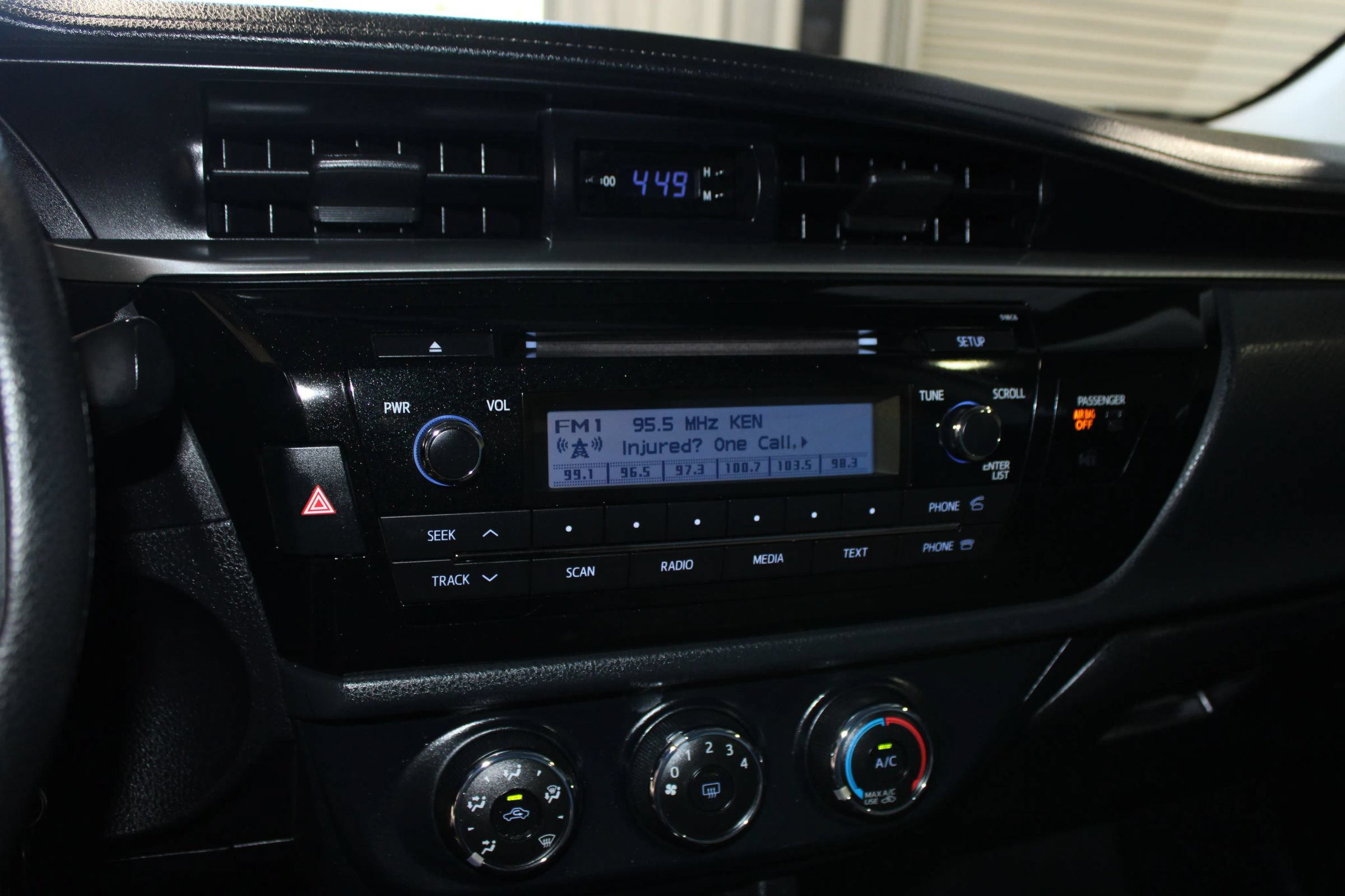Used 2014 Toyota Corolla L FWD image 16
