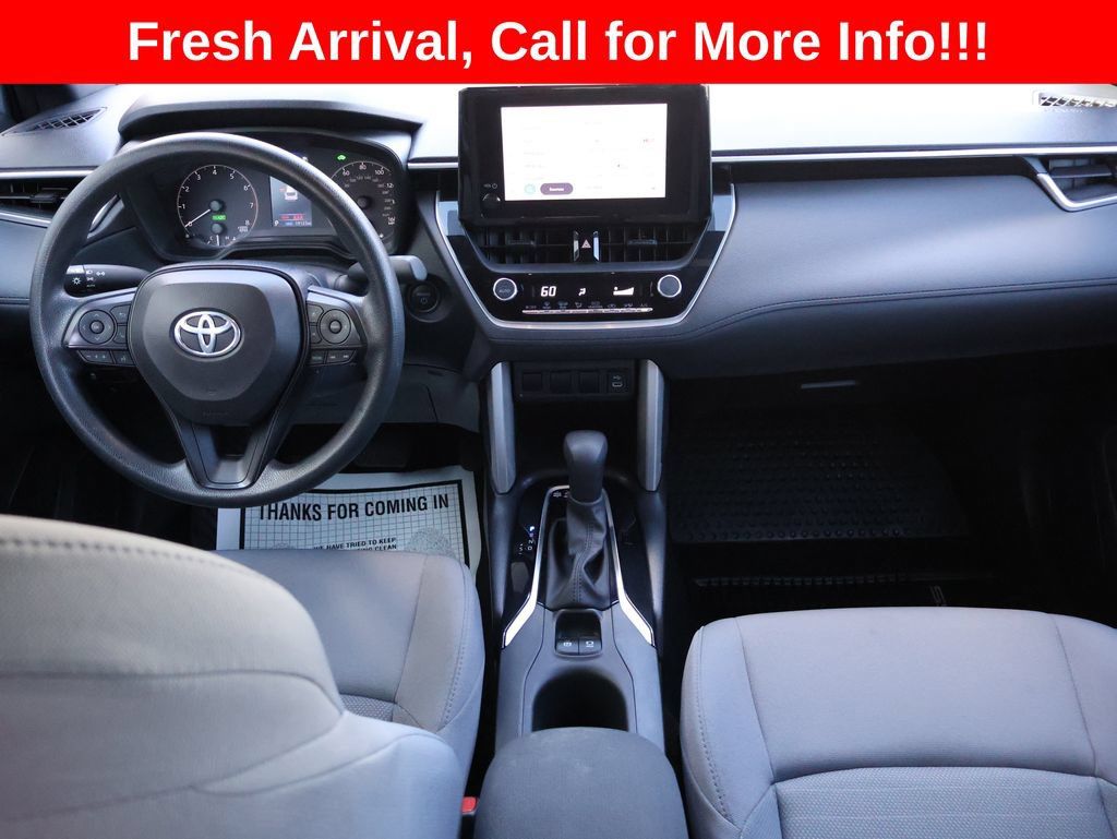 Used 2024 Toyota Corolla Cross AWD Hybrid image 11
