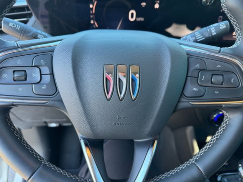 Used 2024 Buick Encore GX Preferred w/ Comfort Package image 33