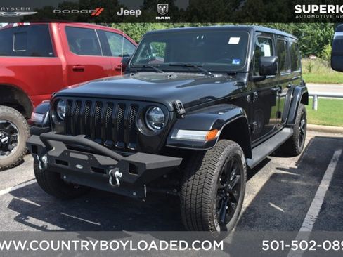 Used 2021 Jeep Wrangler Unlimited Sahara AWD/4WD image 1