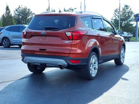 Used 2019 Ford Escape Titanium w/ U9j03 - Titanium Tow Package AWD/4WD image 4