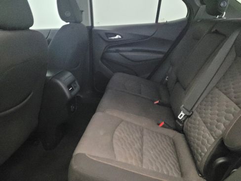 Used 2019 Chevrolet Equinox LT image 18