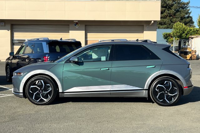 Certified 2024 Hyundai Ioniq 5 Limited RWD image 9