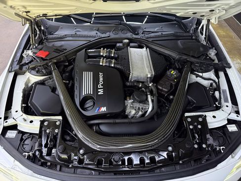 Used 2016 BMW M3 RWD image 28
