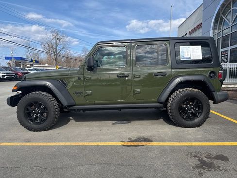 Used 2021 Jeep Wrangler Unlimited Sport AWD/4WD image 5