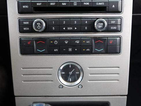 Used 2009 Ford Flex Limited FWD image 34