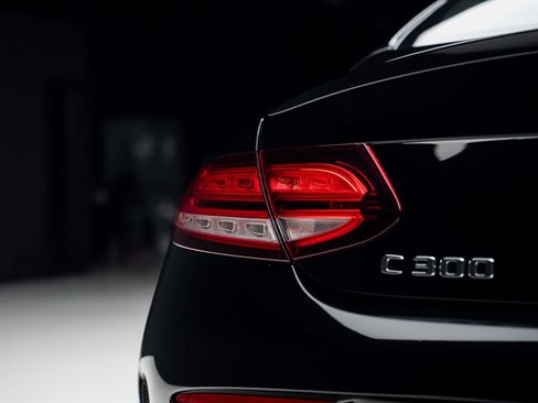 Used 2022 Mercedes-Benz C 300 C 300 image 26