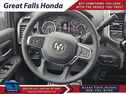 Used 2026 RAM 2500 Big Horn AWD/4WD image 19