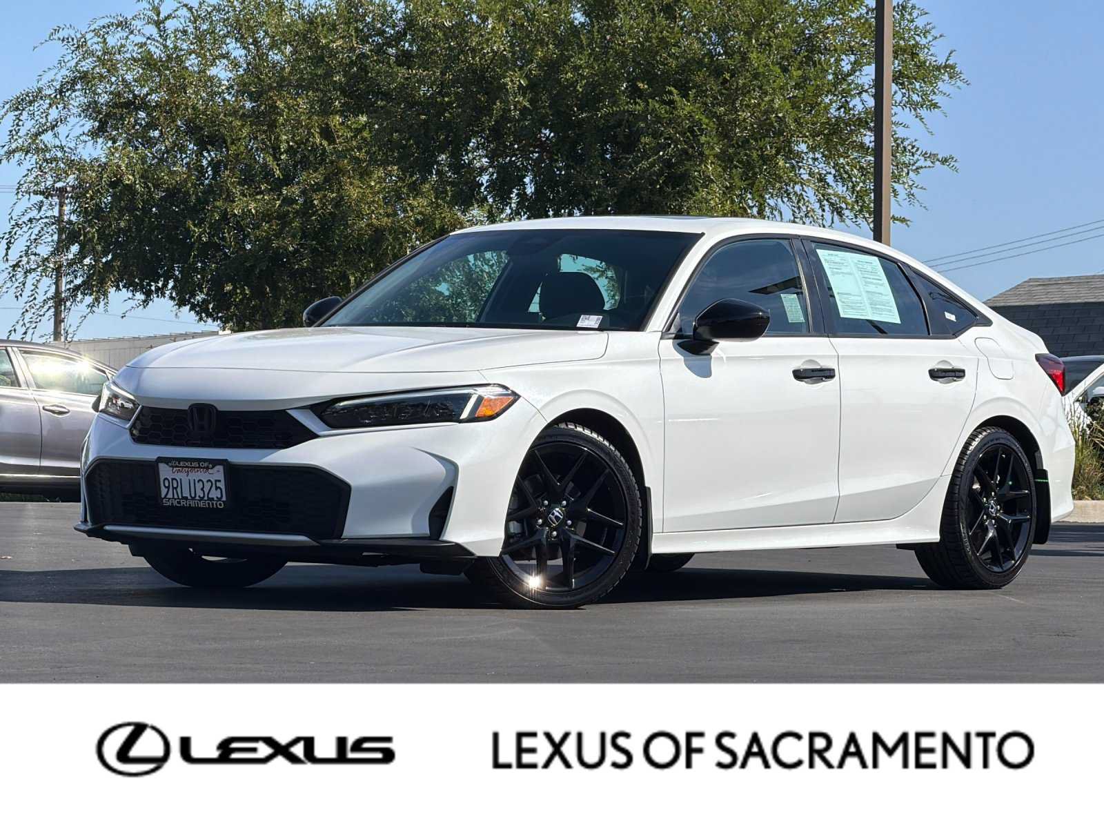 Used 2025 Honda Civic Sport image 1