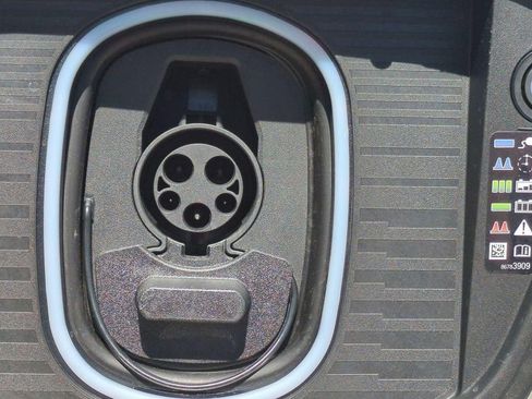New 2026 Cadillac Escalade IQL Luxury AWD/4WD image 22