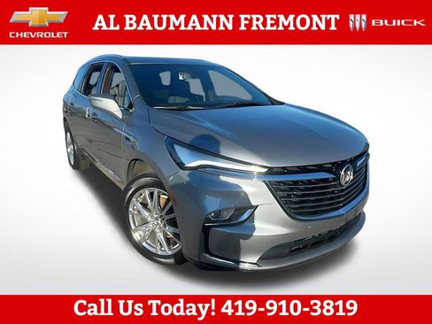 Used 2024 Buick Enclave Essence w/ Experience Buick Package AWD/4WD image 1