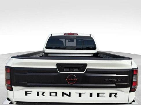 Used 2026 Nissan Frontier PRO-4X w/ Pro-4x Convenience Package AWD/4WD image 13