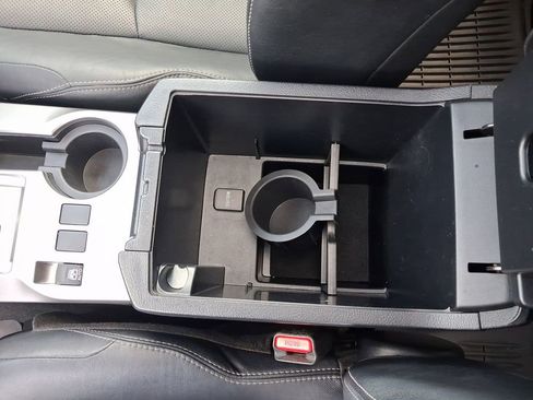 Used 2022 Toyota 4Runner Limited RWD image 35