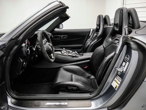 Used 2019 Mercedes-Benz AMG GT C image 46