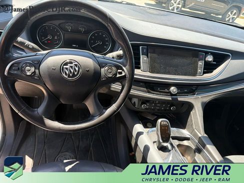 Used 2019 Buick Enclave Premium w/ LPO, Cargo Package AWD/4WD image 10