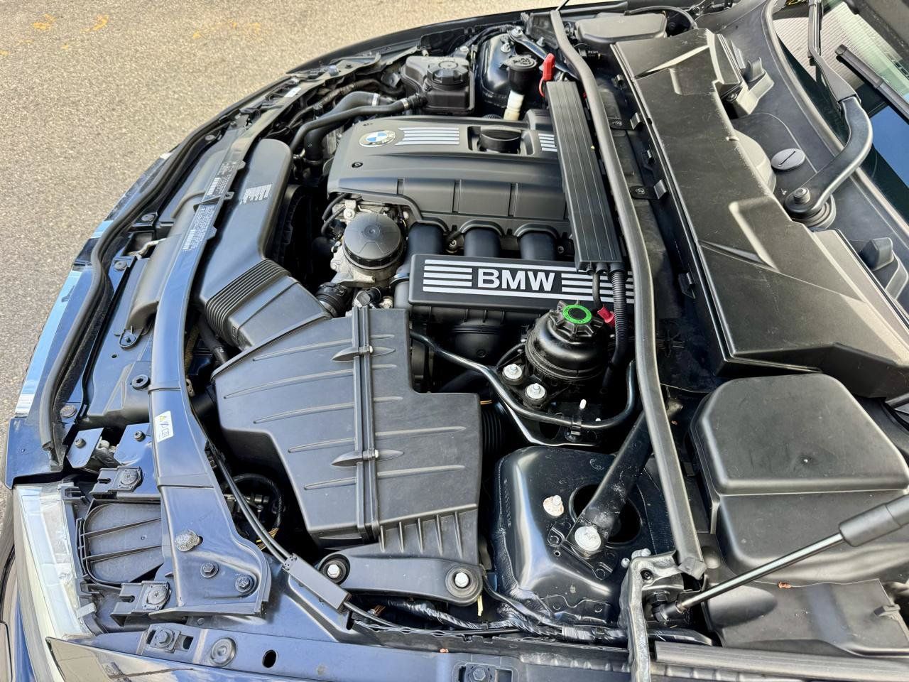 Used 2011 BMW 328i Convertible RWD image 36