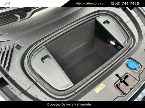 Used 2023 Audi e-tron GT Premium Plus w/ Performance Package image 44