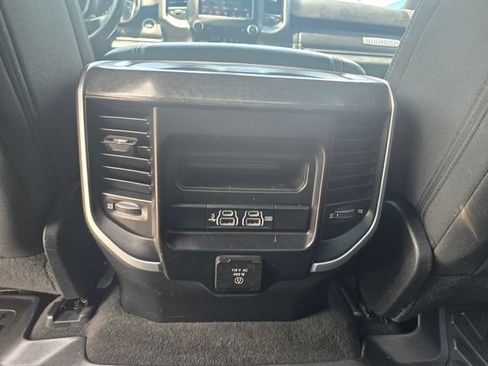 Used 2020 RAM 1500 Big Horn AWD/4WD image 35