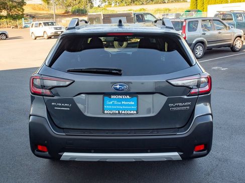 Used 2024 Subaru Outback Touring XT AWD/4WD image 12