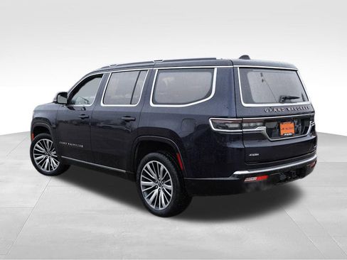 Used 2024 Jeep Grand Wagoneer Series III AWD/4WD image 7