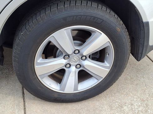 Used 2011 Acura MDX image 18