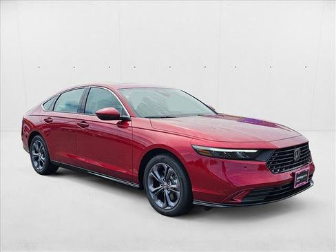 New 2025 Honda Accord EX-L image 3