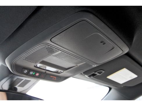 Used 2025 Chevrolet Equinox ACTIV w/ Convenience Package III image 25