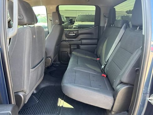 Used 2022 Chevrolet Silverado 1500 Custom AWD/4WD image 10