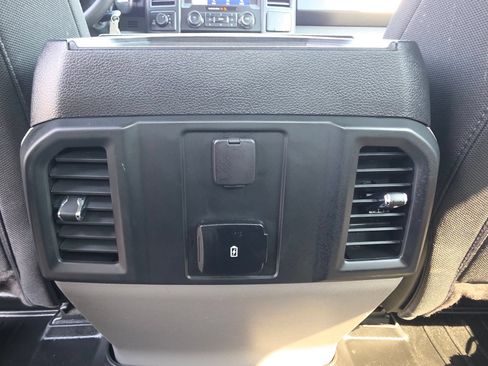 Used 2019 Ford F150 XL w/ Equipment Group 101A Mid AWD/4WD image 35