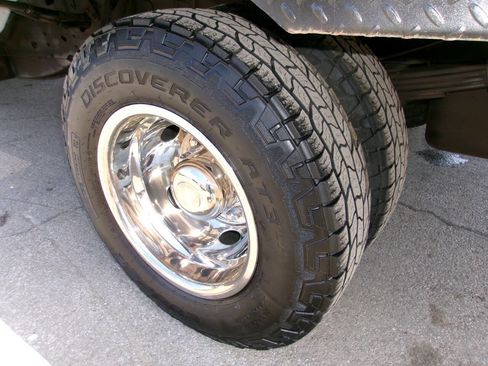 Used 2013 Chevrolet Silverado 3500 W/T w/ Snow Plow Prep Package AWD/4WD image 10
