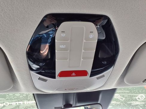 Used 2025 Kia K4 EX FWD image 25