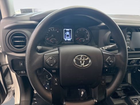 Used 2023 Toyota Tacoma SR AWD/4WD image 12