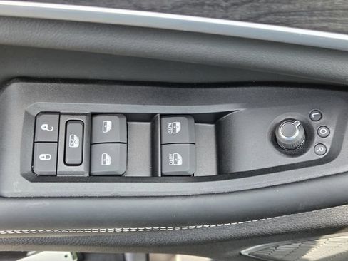 New 2026 Jeep Grand Cherokee Limited AWD/4WD image 22