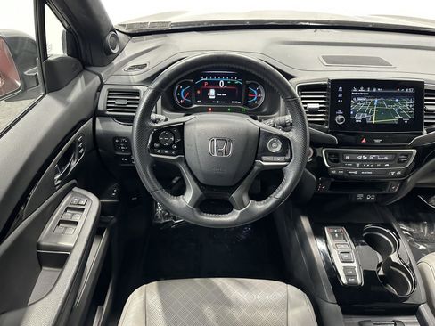 Used 2019 Honda Passport Touring image 16