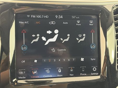 Used 2020 Jeep Cherokee Limited AWD/4WD image 20